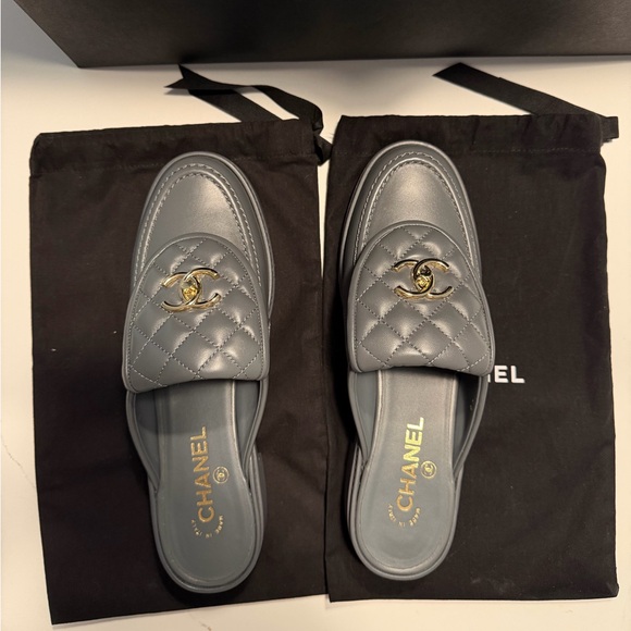 CHANEL Gray Quilted Mules with Gold Logo - Picture 2 of 5